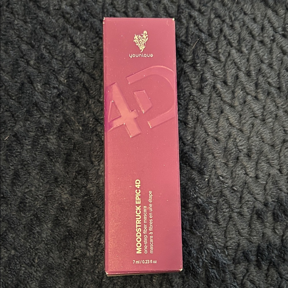 Younique Moodstruck Epic 4D Fiber Mascara - black